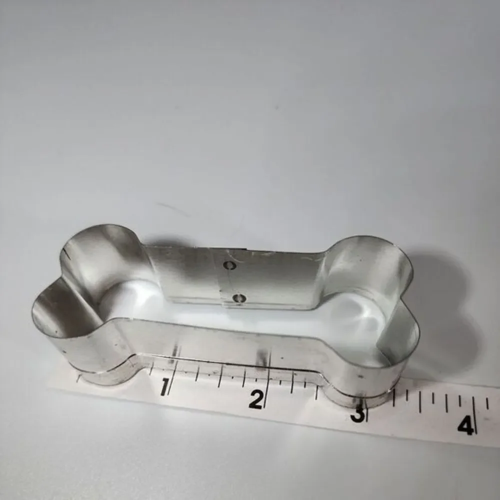 Dog Bone Cookie Cutter‎ 3.5